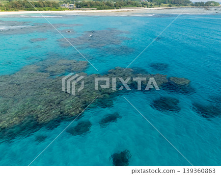 奄美大島土森海灘鳥瞰圖 奄美大島土森海灘鳥瞰圖 139360863