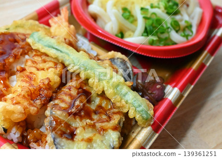 Tempura rice bowl and udon noodle set Tempura rice bowl and udon noodle set 139361251