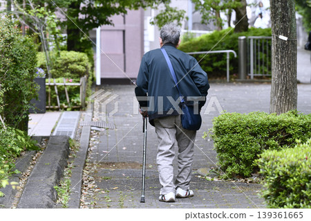 Yokohama, Japan: Urban Landscape Decline and Population Decline… Unevenness… Low Birthrate and Aging Society… Yokohama City's Population Declines According to Preliminary Census Figures… = May, Yokohama 139361665