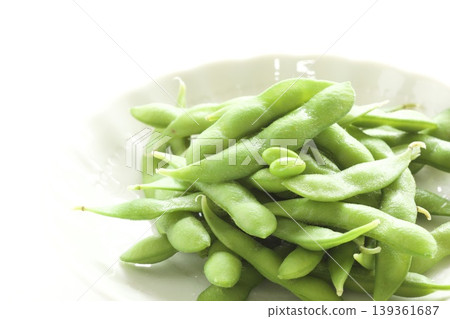 煮熟的毛豆 139361687