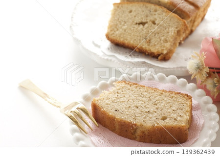 Earl Gray Pound Cake Earl Gray Pound Cake 139362439