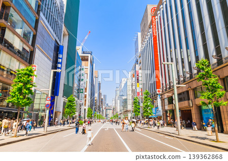 黃金週期間的銀座步行街 139362868