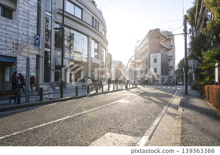 Yokohama cityscape: Motomachi Shopping Street and Motomachi-Chinatown Station Yokohama cityscape: Motomachi Shopping Street and Motomachi-Chinatown Station 139363366