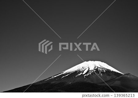 Mount Fuji (clear weather), right-aligned, 3-panel layout, copy space, monochrome, 100 million pixels. Mount Fuji (clear weather), right-aligned, 3-panel layout, copy space, monochrome, 100 million pixels. 139365213