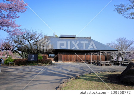 栃木縣下野市天平之丘公園:櫻花與古老的農舍 栃木縣下野市天平之丘公園:櫻花與古老的農舍 139368772