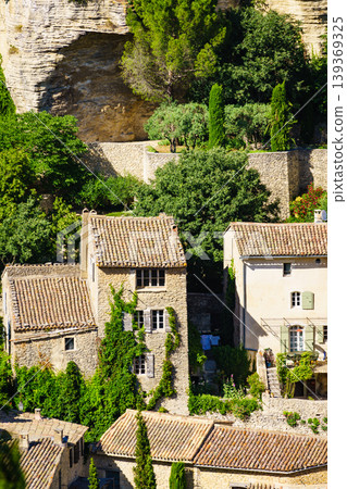Hilltop village Gordes in the Vaucluse department in the Provence-Alpes-Cote d'Azur in France Hilltop village Gordes in the Vaucluse department in the Provence-Alpes-Cote d'Azur in France 139369325