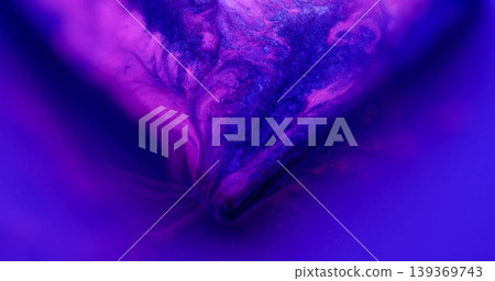 Pour paint cube. Geometric abstract background. Defocused purple blue neon color glass angle shiny bubbles floating on wet acrylic art. Pour paint cube. Geometric abstract background. Defocused purple blue neon color glass angle shiny bubbles floating on wet acrylic art. 139369743