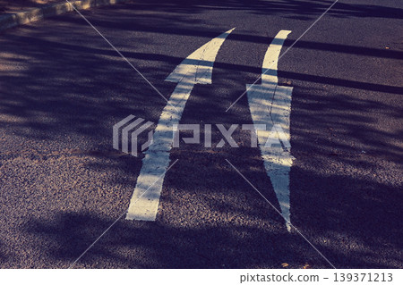 道路箭頭 道路箭頭 139371213
