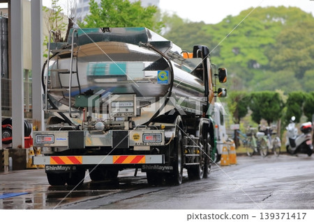 Image of tank truck Image of tank truck 139371417