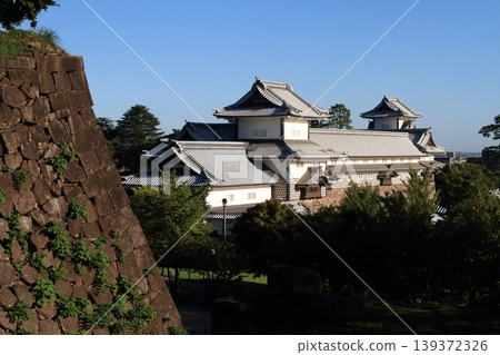Kanazawa Castle's keep against the blue sky Kanazawa Castle's keep against the blue sky 139372326