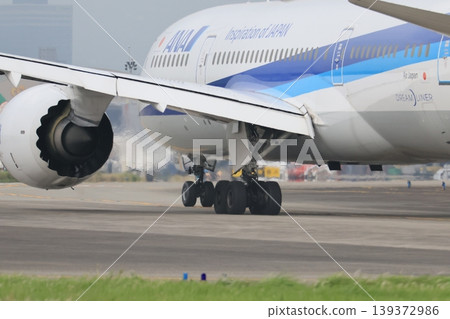 Aircraft Aircraft 139372986