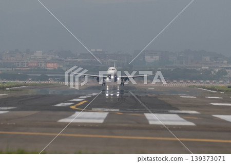 take off take off 139373071