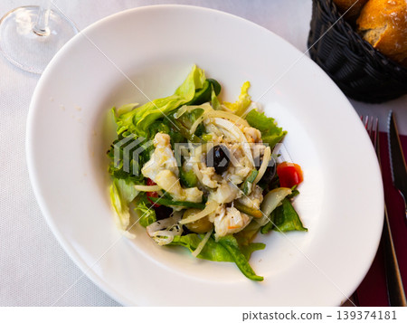 Esqueixada cod, typical dish of Catalan cuisine Esqueixada cod, typical dish of Catalan cuisine 139374181