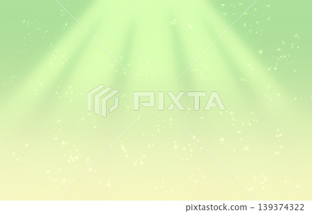 背景中,一束清新的陽光透過漸層的翠綠樹葉灑下。 背景中,一束清新的陽光透過漸層的翠綠樹葉灑下。 139374322