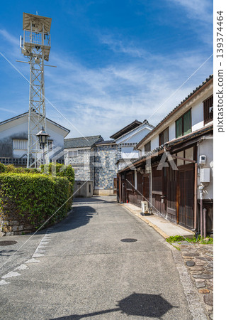 Townscape of Kurashiki Beautiful District 139374464