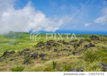伊豆大島的旅遊風景與自然風光 伊豆大島的旅遊風景與自然風光 139374741