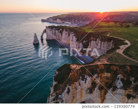 Cliffs and Waters of Etretat Cliffs and Waters of Etretat 139380774