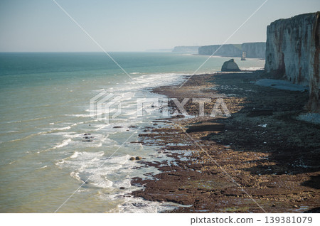 Cliffs and Waters of Etretat 139381079