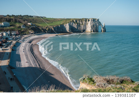 Cliffs and Waters of Etretat Cliffs and Waters of Etretat 139381107