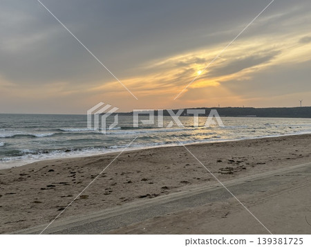 海和日落 139381725