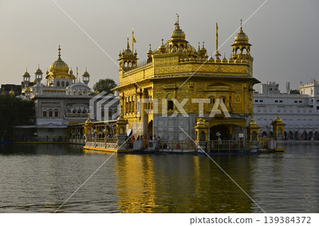 Harmandir Sahib Harmandir Sahib 139384372