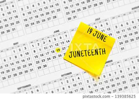 19 June - Juneteenth, note sticker reminder on calendar 139385625