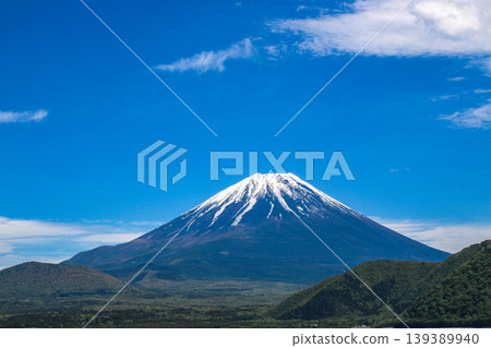 從本棲湖(中之倉湖)看到的富士山 從本棲湖(中之倉湖)看到的富士山 139389940