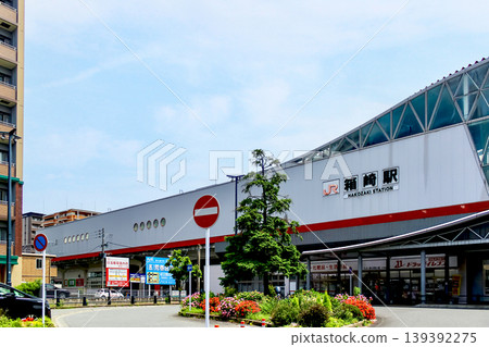 [Fukuoka] Early summer in Fukuoka: JR Hakozaki Station building 139392275