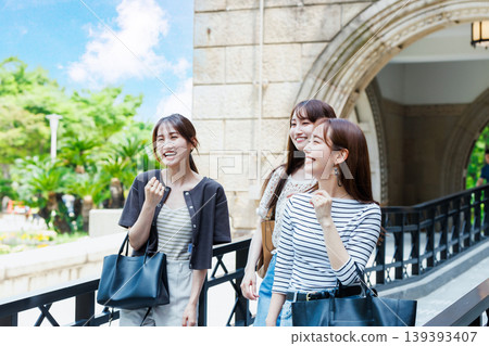 A group of women enjoying sightseeing A group of women enjoying sightseeing 139393407