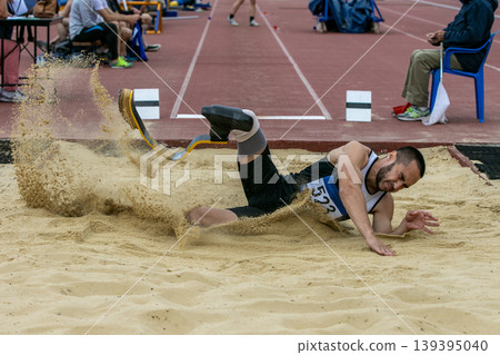Athlete long jump Athlete long jump 139395040