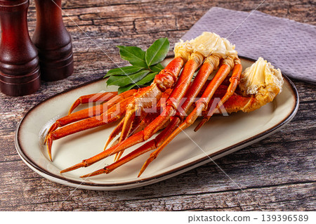 Steamed delicous red crab legs Steamed delicous red crab legs 139396589