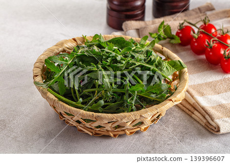 Green mix salad with arugula Green mix salad with arugula 139396607
