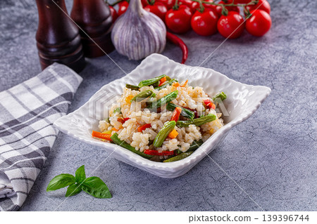 White steamed rice with vegetables White steamed rice with vegetables 139396744