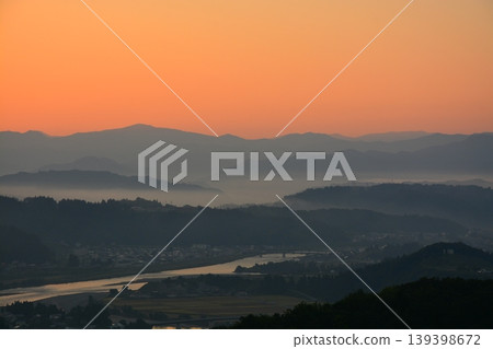 Shinano River at dawn Shinano River at dawn 139398672