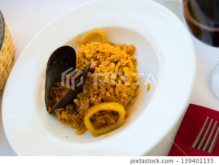 Delicious Fisherman Paella with seafood Delicious Fisherman Paella with seafood 139401135