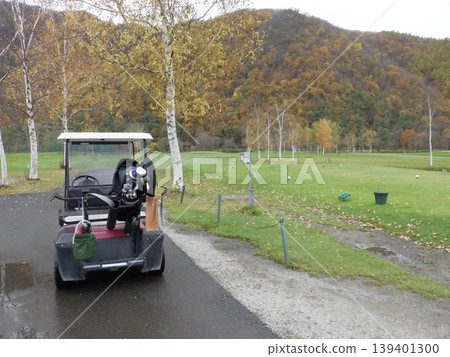 Scenery from the Sorachi River Lavender Forest Golf Course: Cart path on the North Course Scenery from the Sorachi River Lavender Forest Golf Course: Cart path on the North Course 139401300