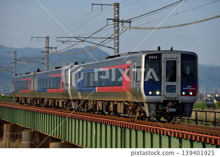 N2000 series Limited Express Uwajima No. 2 running on the Yosan Line N2000 series Limited Express Uwajima No. 2 running on the Yosan Line 139401925