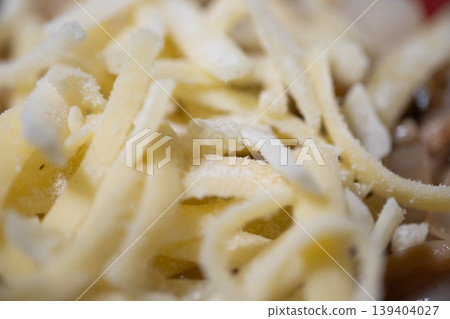 Image of the pizza toast making process Image of the pizza toast making process 139404027