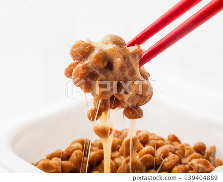 Natto (fermented soybeans) - Studio Photography Natto (fermented soybeans) - Studio Photography 139404889