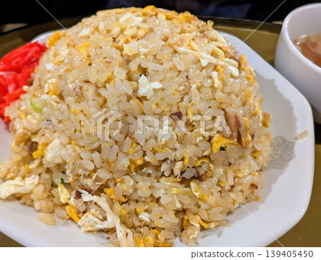 一大份炒飯 一大份炒飯 139405450