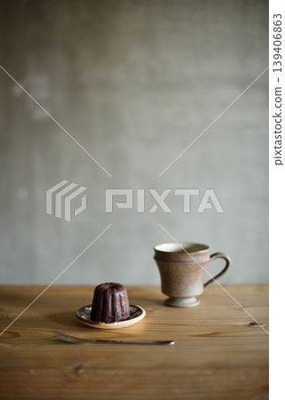 Hot coffee and snack canelé Hot coffee and snack canelé 139406863