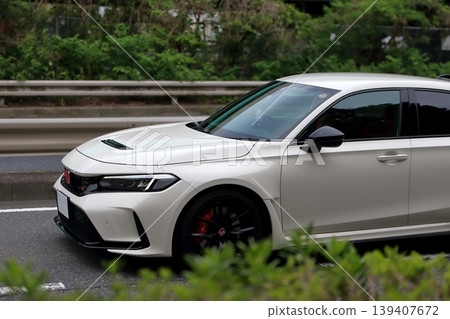 白色國產跑車形象 白色國產跑車形象 139407672