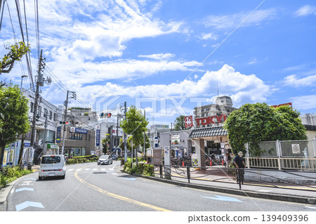 Urban scenery of Kawasaki City, Kanagawa Prefecture: Tokyu Store in front of Kajigaya Station 139409396