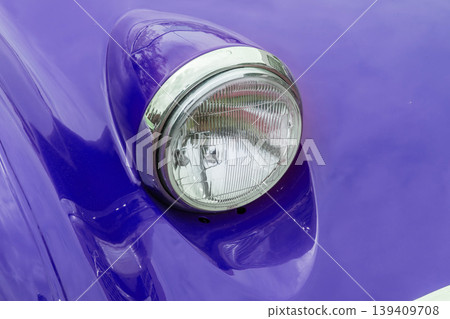 舊車的車燈 舊車的車燈 139409708