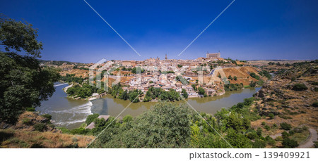 Panoramic City View of Toledo, Spain Panoramic City View of Toledo, Spain 139409921