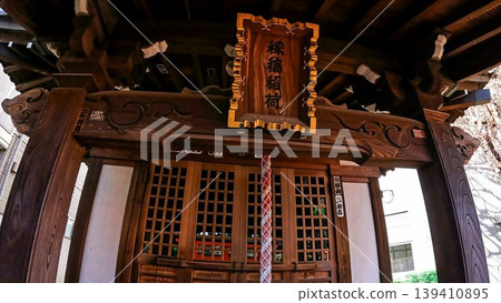 加瀨稻荷神社：位於品川區的傳統木製稻荷神社。 139410895