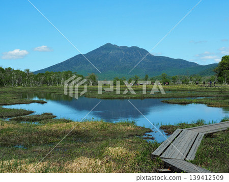 初夏的尾瀨和日向岳 初夏的尾瀨和日向岳 139412509