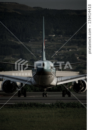 飛機起飛 139414418