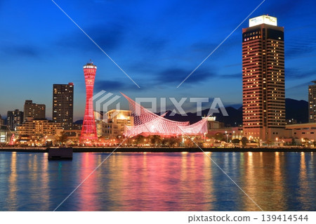 [Hyogo Prefecture] Night view of Kobe Meriken Park 139414544