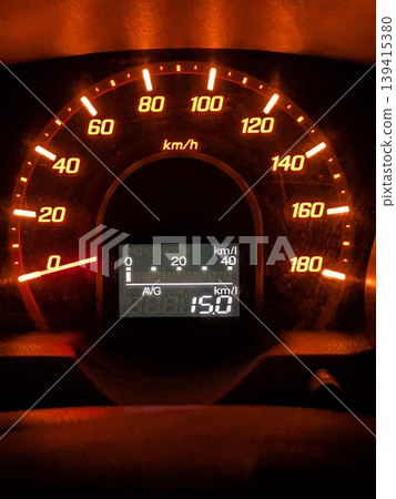 平均汽車燃油效率 平均汽車燃油效率 139415380